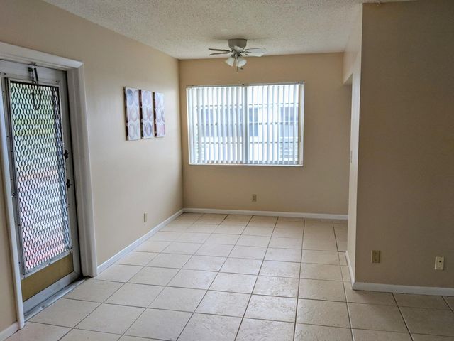 288 Norwich, West Palm Beach, FL 33417