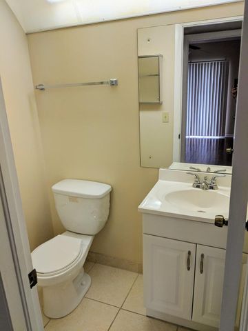 288 Norwich, West Palm Beach, FL 33417