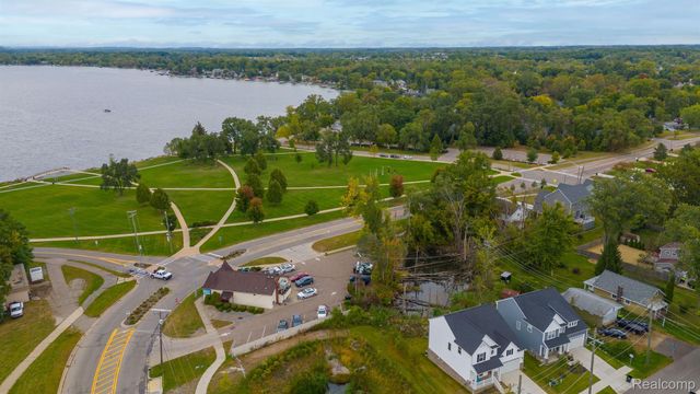 113 WAINWRIGHT, Novi, MI 48377