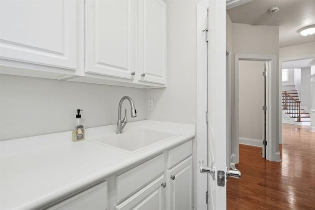 4272 Bluehouse Lane, Alpharetta, GA 30022