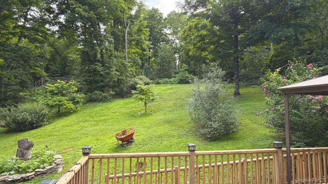 7 Lyceum Road, Lagrangeville, NY 12540