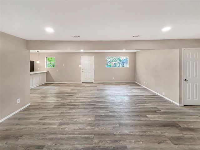1717 Globe Avenue, Blue Mound, TX 76131