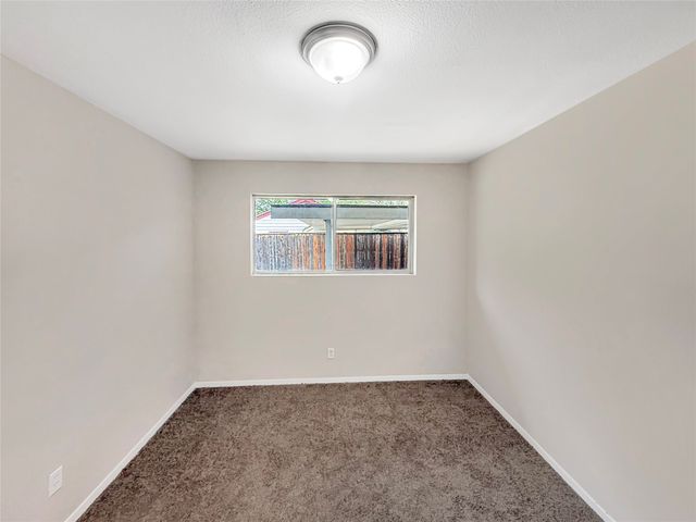 1717 Globe Avenue, Blue Mound, TX 76131