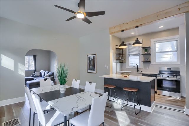 513 Grace St, Mt Washington, PA 15211