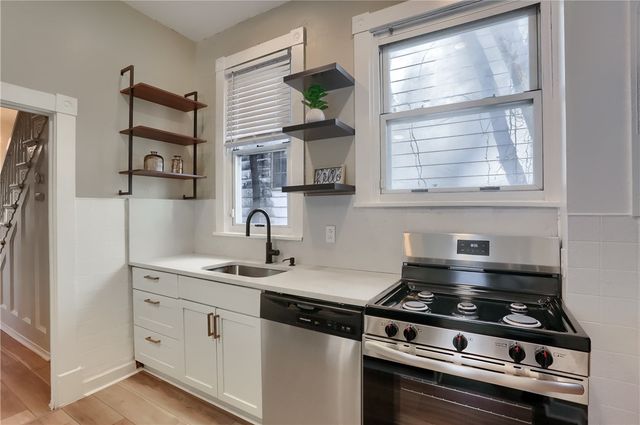 513 Grace St, Mt Washington, PA 15211