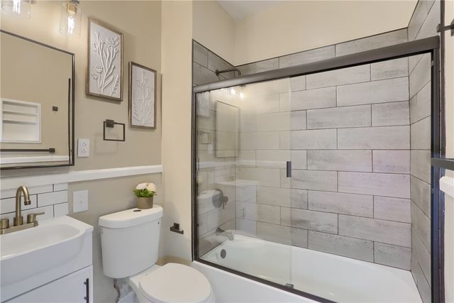 513 Grace St, Mt Washington, PA 15211