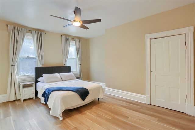 513 Grace St, Mt Washington, PA 15211