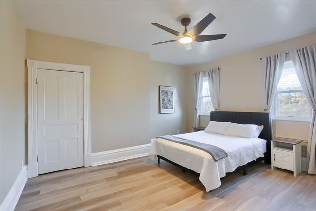 513 Grace St, Mt Washington, PA 15211