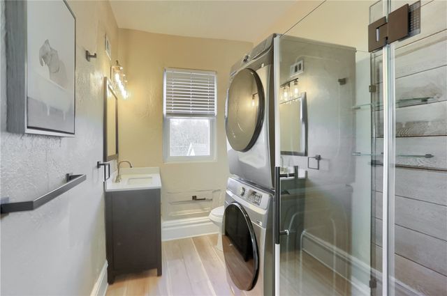 513 Grace St, Mt Washington, PA 15211