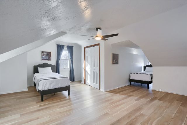 513 Grace St, Mt Washington, PA 15211