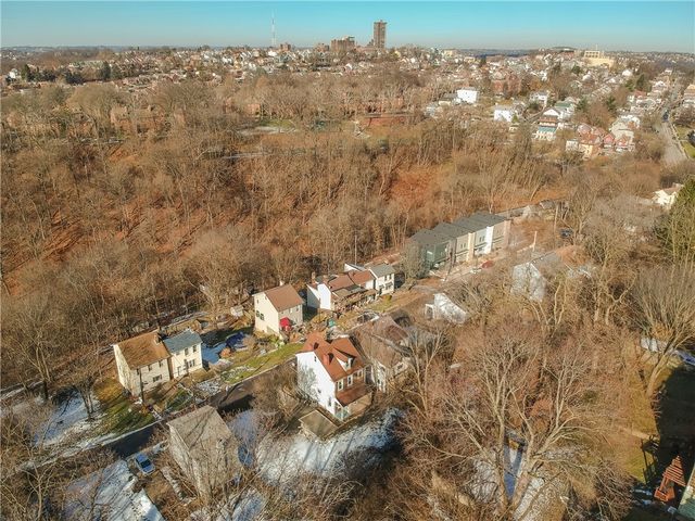 513 Grace St, Mt Washington, PA 15211