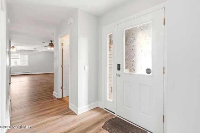 18 Innsbruck Drive, Toms River, NJ 08757