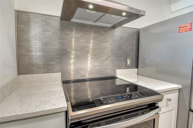 708 TAMIAMI TRAIL S 302, Venice, FL 34285