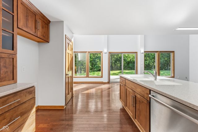 4200 N County Road 1000 E, Hope, IN 47246
