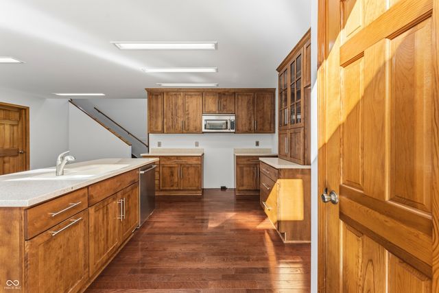 4200 N County Road 1000 E, Hope, IN 47246