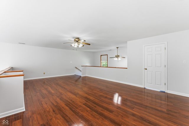 4200 N County Road 1000 E, Hope, IN 47246