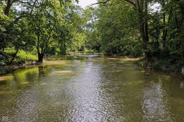 4200 N County Road 1000 E, Hope, IN 47246