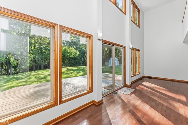 4200 N County Road 1000 E, Hope, IN 47246