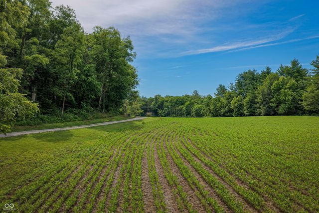 4200 N County Road 1000 E, Hope, IN 47246