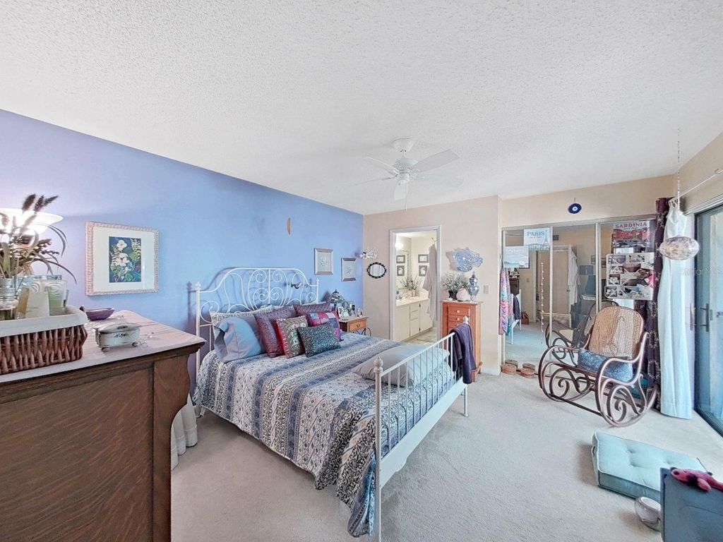 Image 15 of property listing at 2604 10TH COURT, Palm Harbor, FL 34684