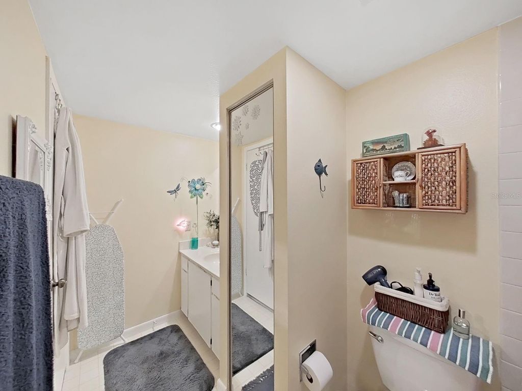 Image 21 of property listing at 2604 10TH COURT, Palm Harbor, FL 34684