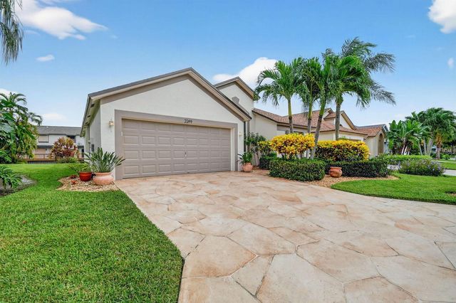 2249 Soundings Court, Greenacres, FL 33413