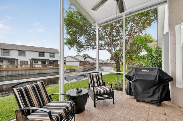 2249 Soundings Court, Greenacres, FL 33413