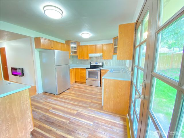 2822 College Street SE, Lacey, WA 98503