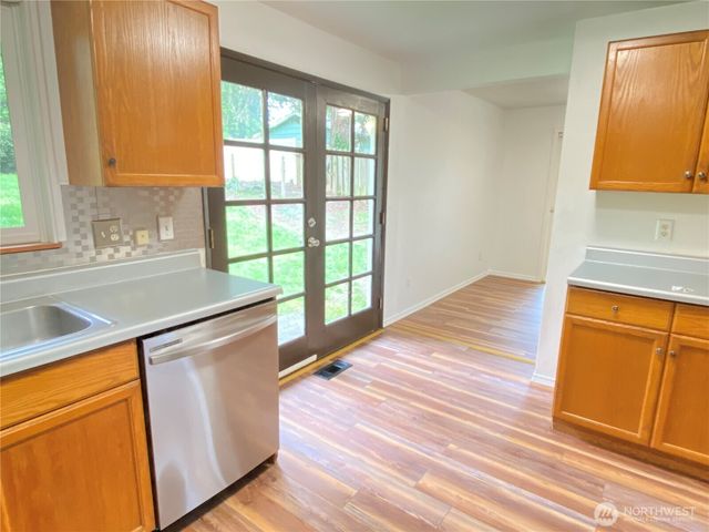2822 College Street SE, Lacey, WA 98503