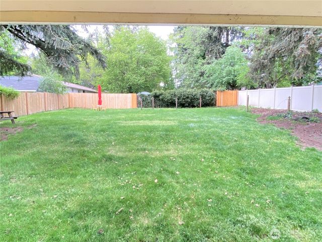 2822 College Street SE, Lacey, WA 98503