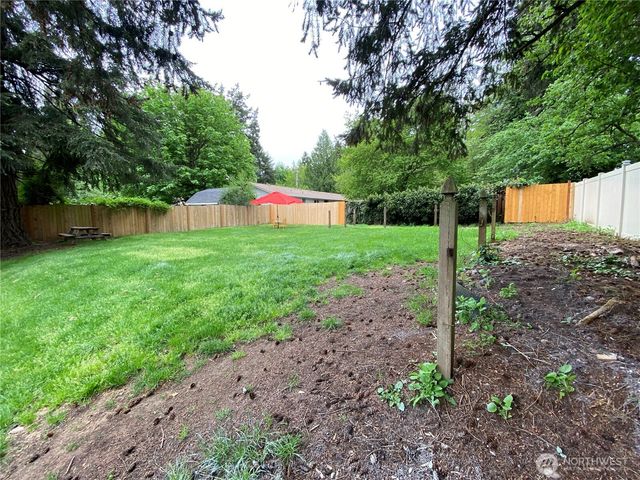 2822 College Street SE, Lacey, WA 98503