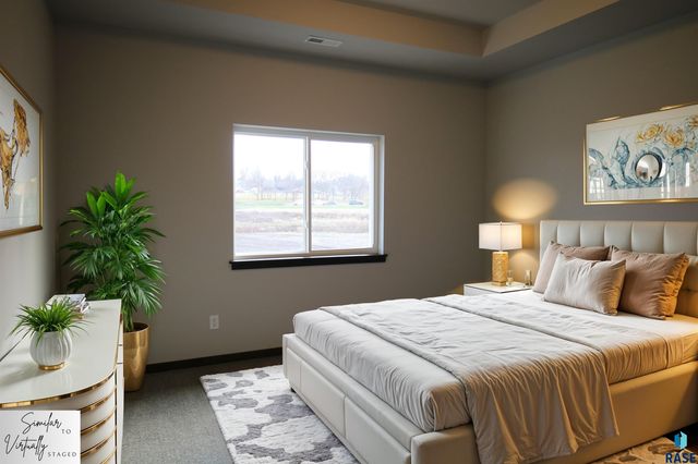 7226 E Waters Edge Pl Place, Sioux Falls, SD 57110