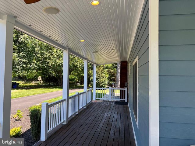 10420 OAKLYN DR, Potomac, MD 20854