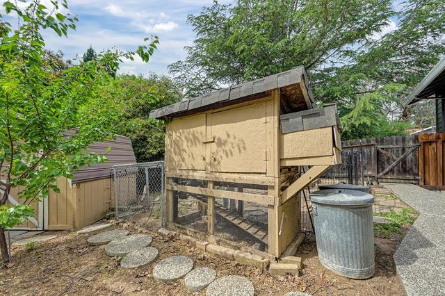 8780 Longmore Way, Fair Oaks, CA 95628