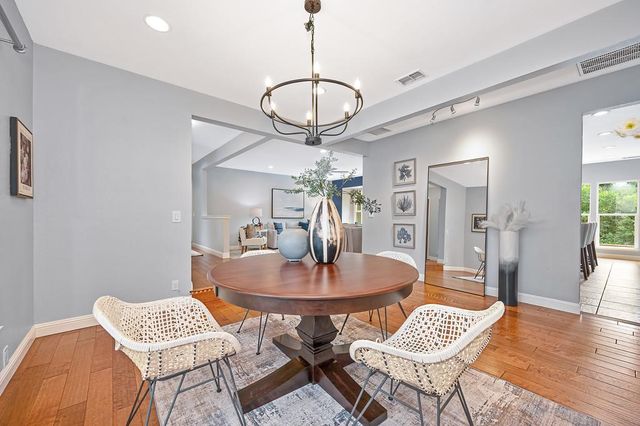 8780 Longmore Way, Fair Oaks, CA 95628