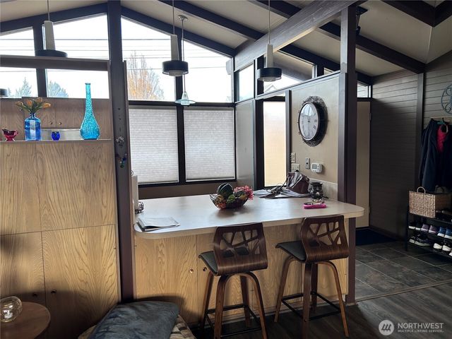 940 SE 12th Street, College Place, WA 99324