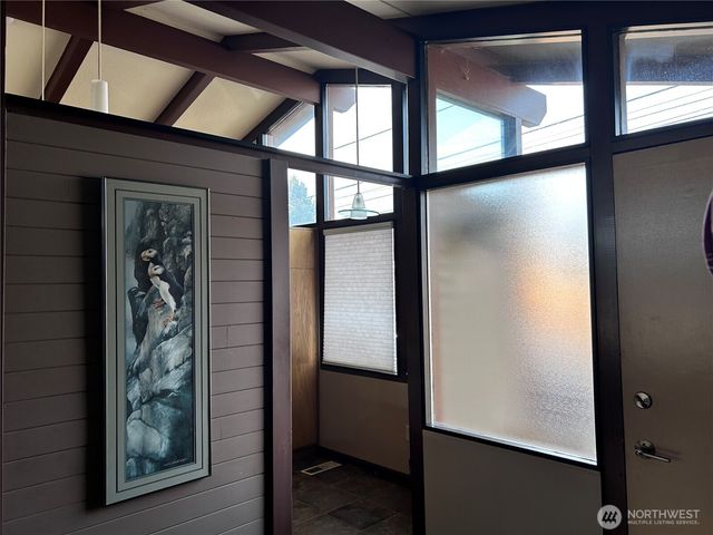 940 SE 12th Street, College Place, WA 99324