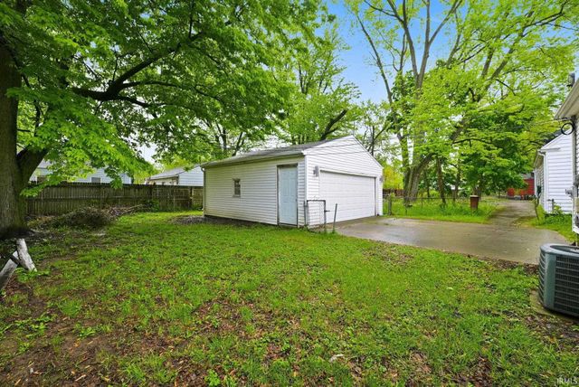 4405 Plaza Drive, Fort Wayne, IN 46806