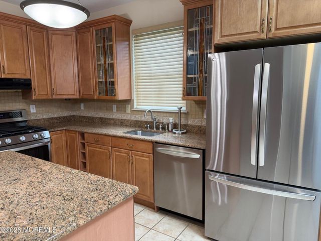 9 Saint Johns Drive, Freehold, NJ 07728