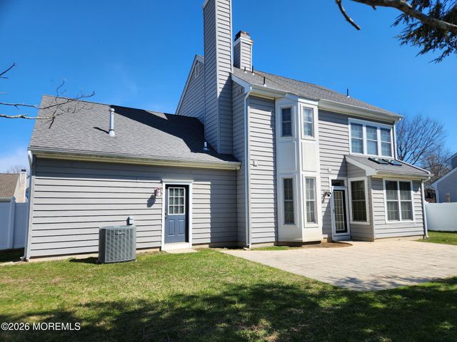 9 Saint Johns Drive, Freehold, NJ 07728