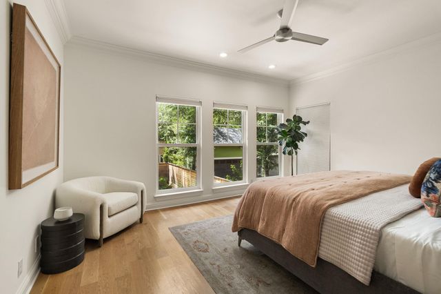 802 Blanco ST, Austin, TX 78703