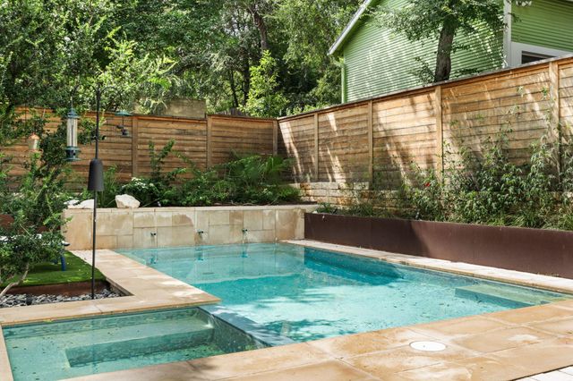 802 Blanco ST, Austin, TX 78703