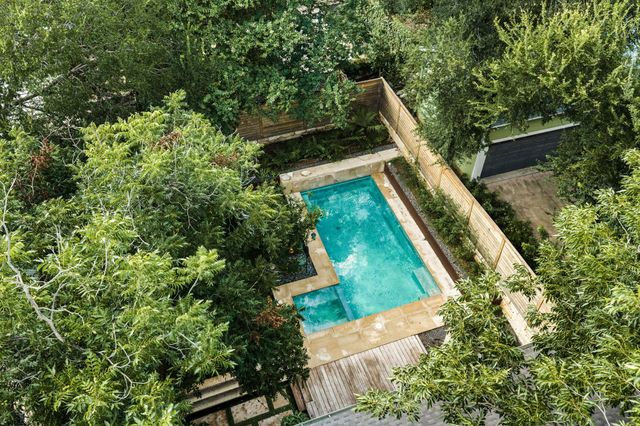 802 Blanco ST, Austin, TX 78703