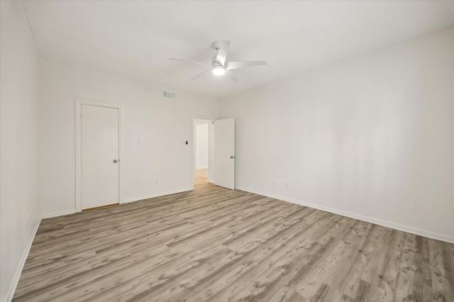 1201 Bering Drive 45, Houston, TX 77057