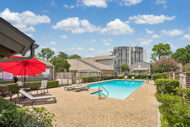 1201 Bering Drive 45, Houston, TX 77057