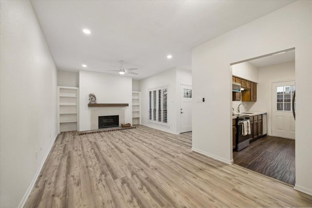 1201 Bering Drive 45, Houston, TX 77057