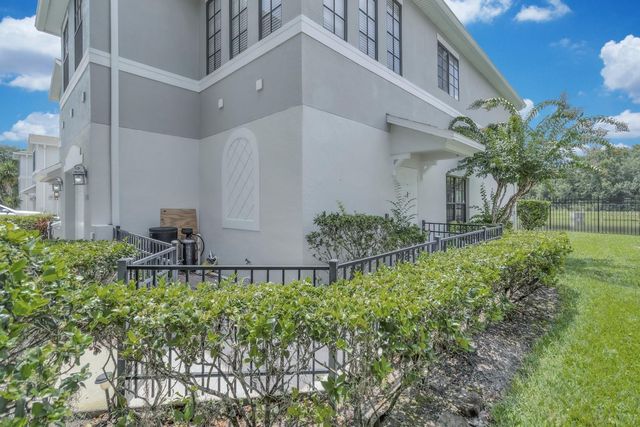 4210 WINDSOR LAKE CIRCLE, Sanford, FL 32773