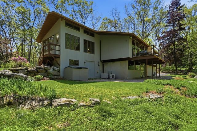 50 Carlisle Pines Drive, Carlisle, MA 01741