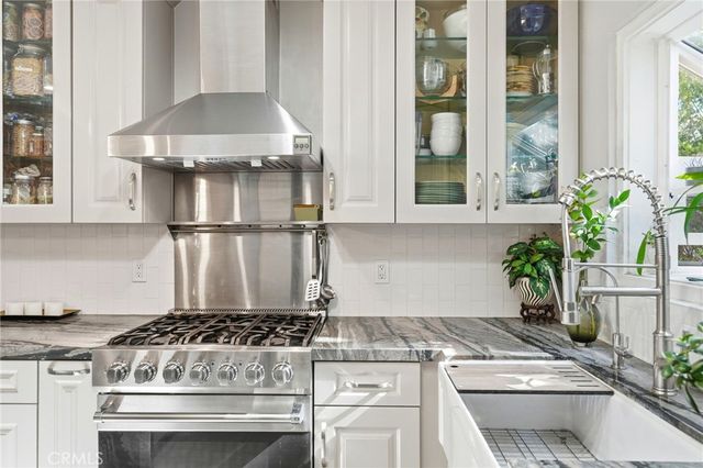 4963 Haskell, Encino, CA 91436