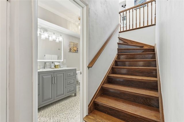 4963 Haskell, Encino, CA 91436
